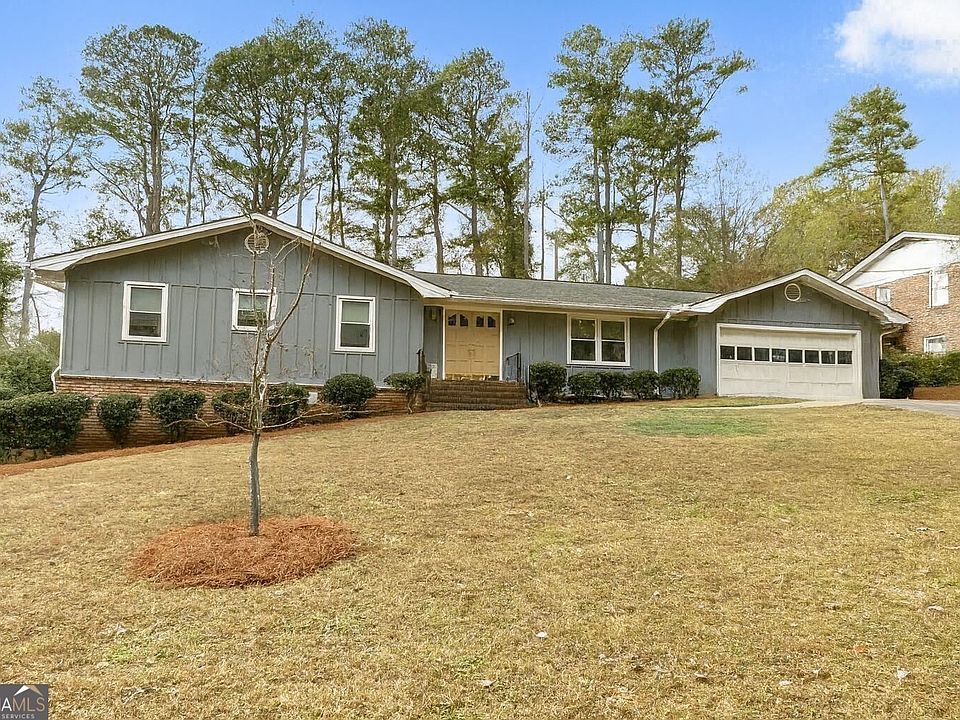 1st image of 2656 Sandpiper Dr