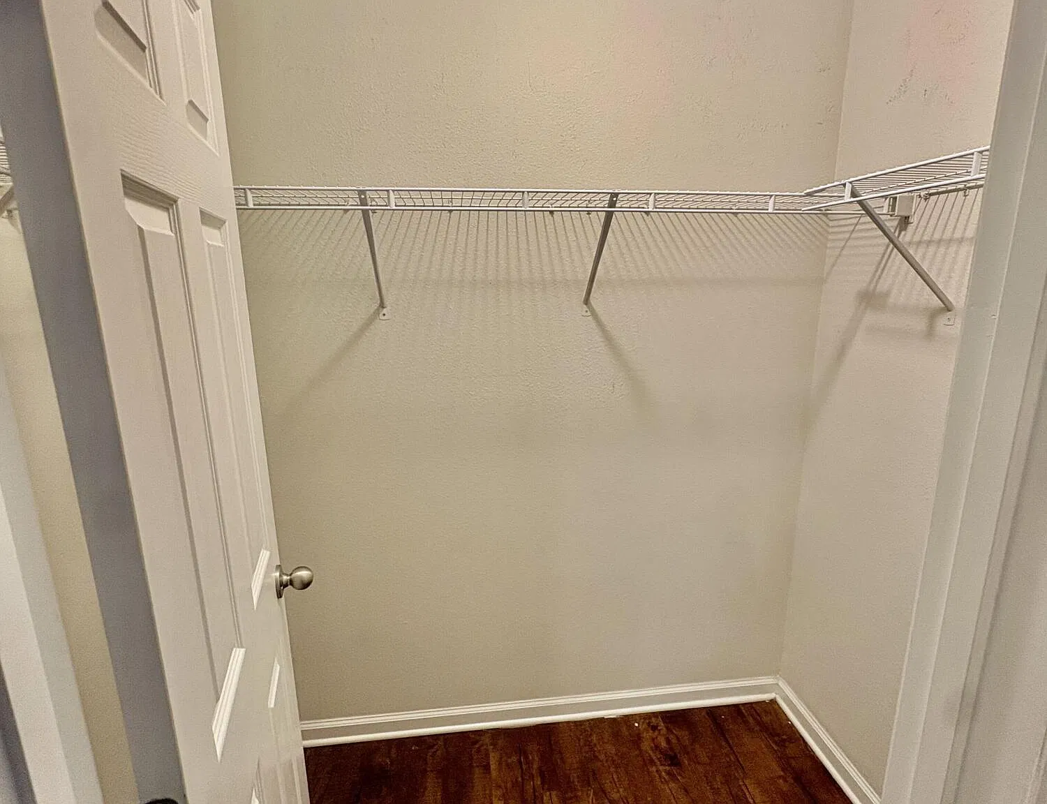 3 bed, 2.0 bath, 1430 sqft, $1,475 — Photo 4