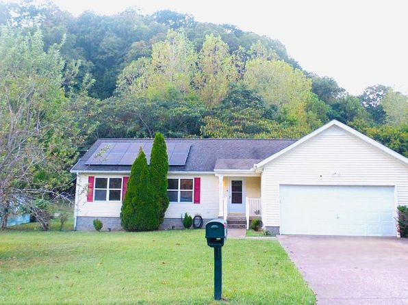 1002 W Bobby Ct