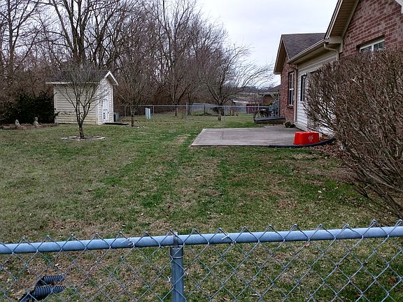 4th image of 1125 Heathcliff Dr