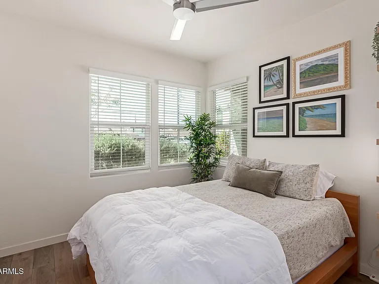3746 E Earll Dr — Photo 24