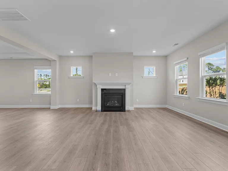1701 Clydner Dr — Photo 10