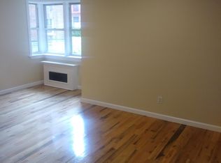 91-34 195th St #1G, Hollis, NY 11423