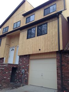 151 Gateway Dr, Staten Island, NY, 10304