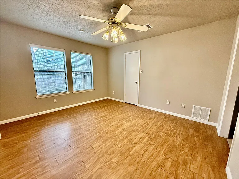 7825 Beauregard Cir #3A — Photo 12