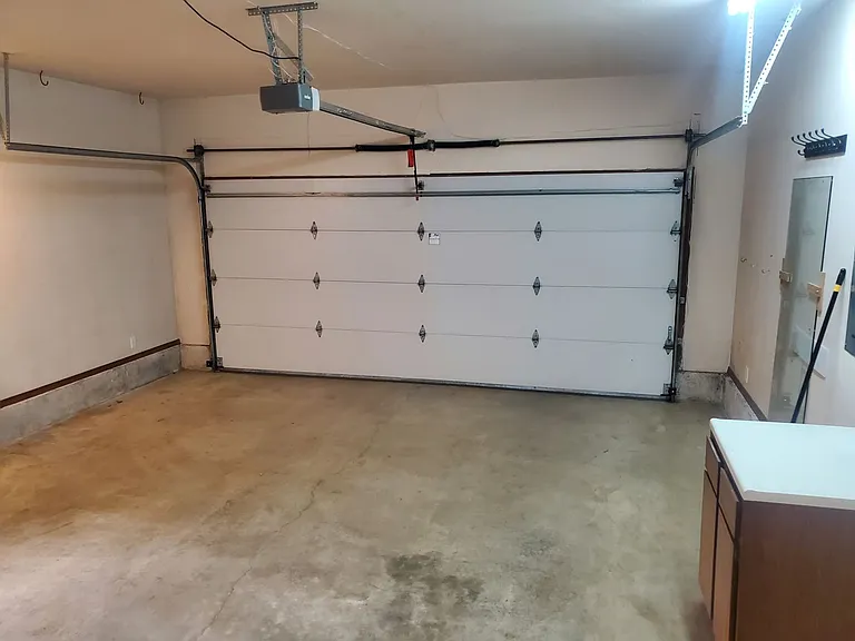 247 SE Weston Rd — Photo 6