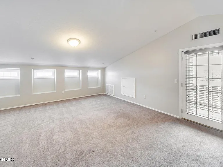 2634 S Alpine Dr — Photo 22