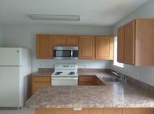 8006 Westview Rd, Wilmington, DE 19802