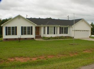 2019 Edwards Lake Rd, Greer, SC 29651