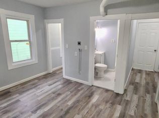 62 Rodney St #2, Worcester, MA 01605