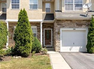 258 Maple Ct, Alburtis, PA 18011