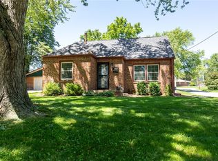 1801 Locust St, West Des Moines, IA 50265