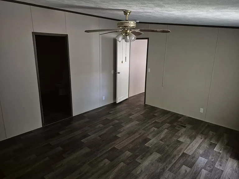 52043 Noto Rd — Photo 6