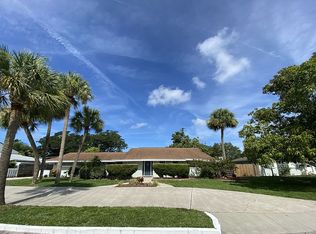 3612 S Lockwood Ridge Rd, Sarasota, FL 34239