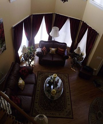 4th image of 6717 N Harding Ave