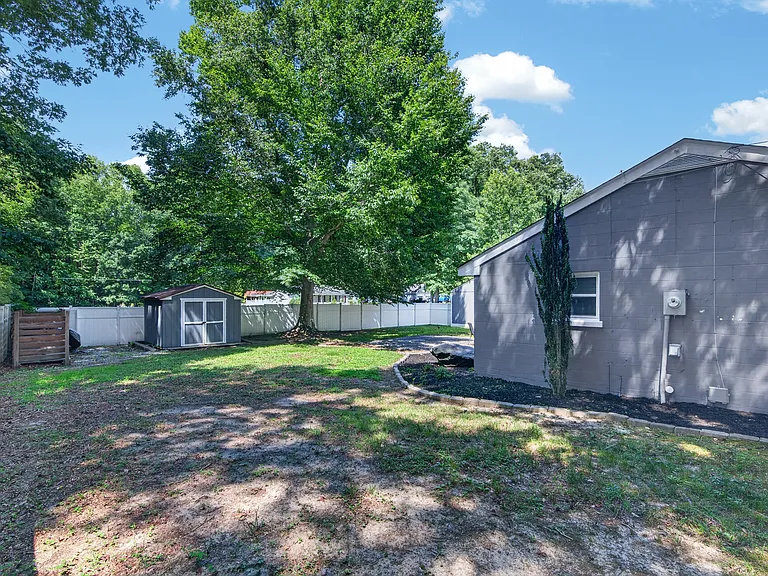 301 Boundary Rd — Photo 29