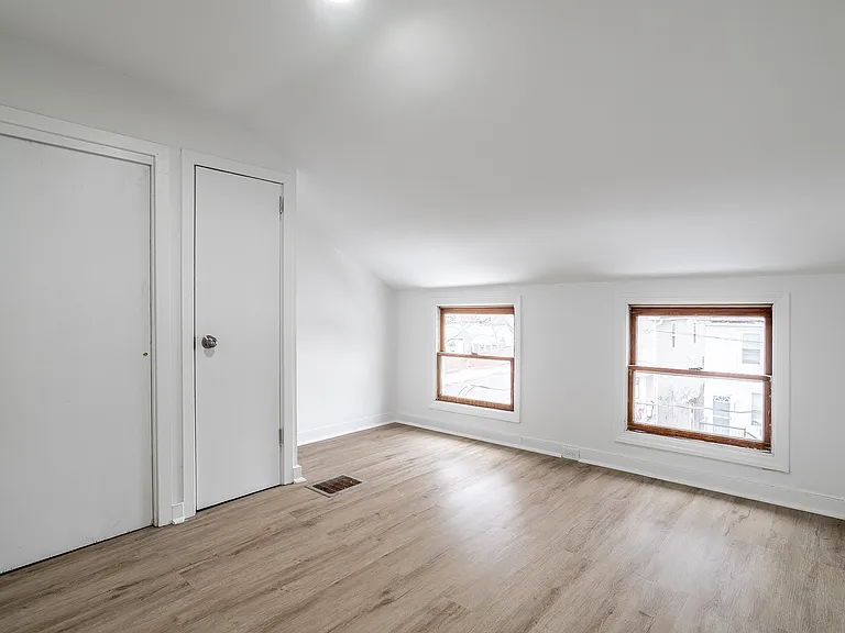 150 Mount Holly Ave — Photo 8