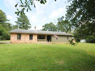 10 Brown Rd, Columbia, MS 39429