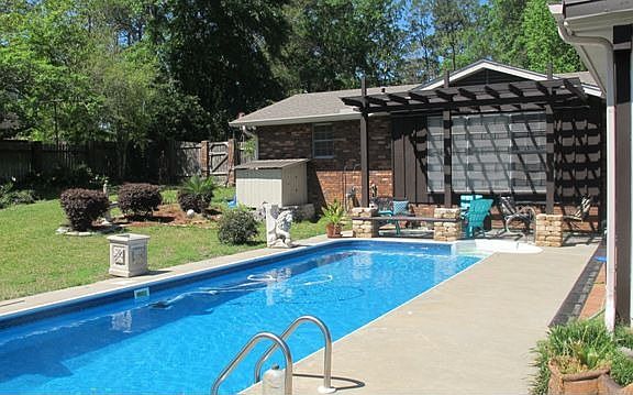 35x12 saltwater, pergola