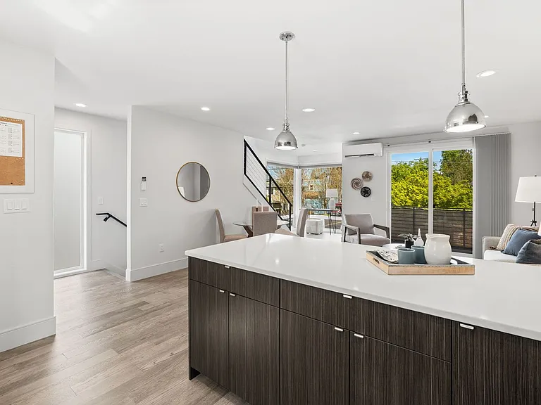 7204 SE Steele St — Photo 13