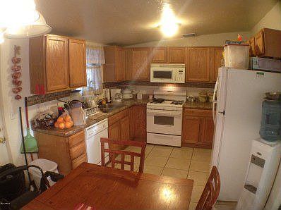4th image of 5133 S Lostan Ave
