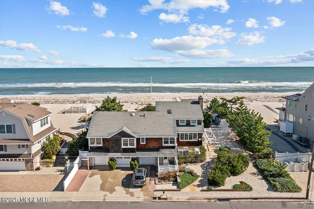 5 bed, $14,000 — Photo 1