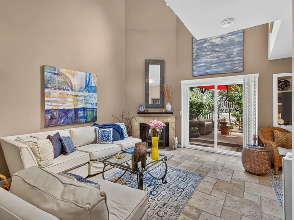 5222 Lake Knoll Ln, Fair Oaks, CA 95628
