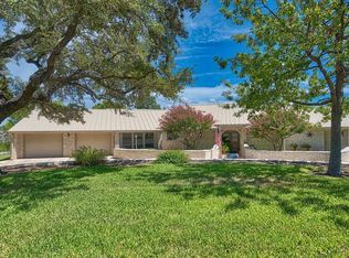 208 Spring Mill Dr, Kerrville, TX 78028