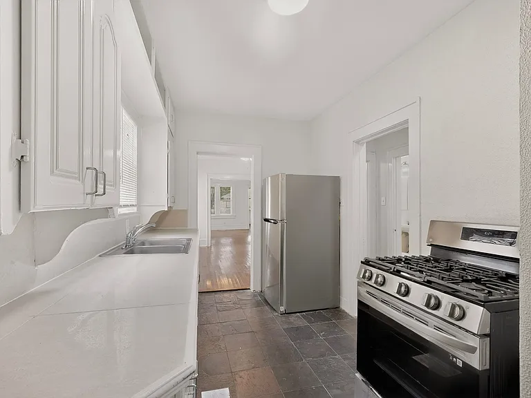 4632.5 Junius St — Photo 7