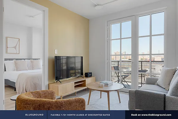 Rented by The Blueground | media 177