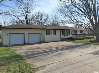 404 Hope St, Washington, IL 61571