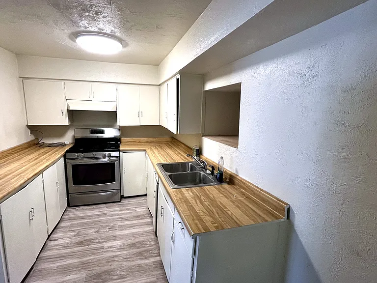 05_Kitchen_Hero_Shot_06112026