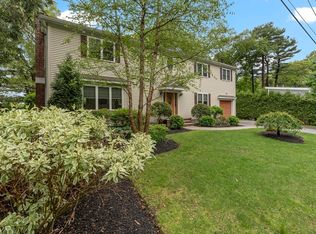 85 Knollwood Dr, Waltham, MA 02453