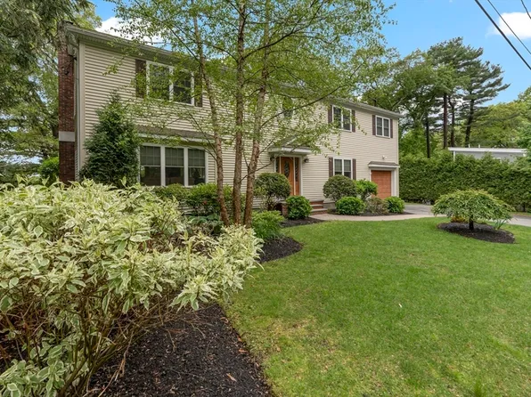 85 Knollwood Dr, Waltham, MA 02453