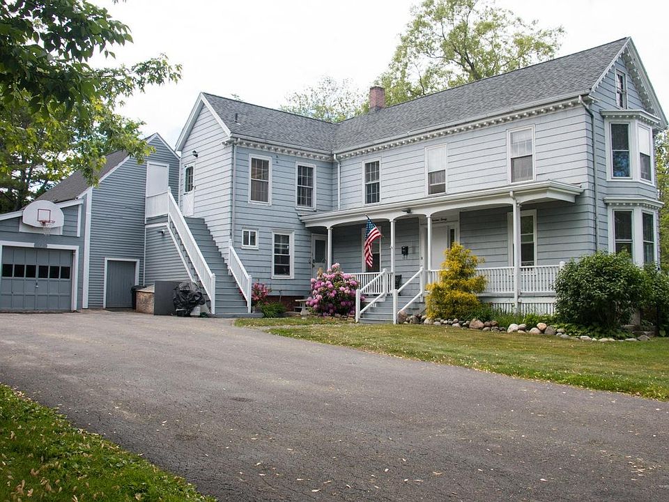 2nd image of 1420 Washington Ave #2