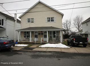 624 Hickory St, Old Forge, PA 18518