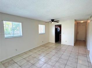933 W Kalmia Dr #4B, West Palm Beach, FL 33403
