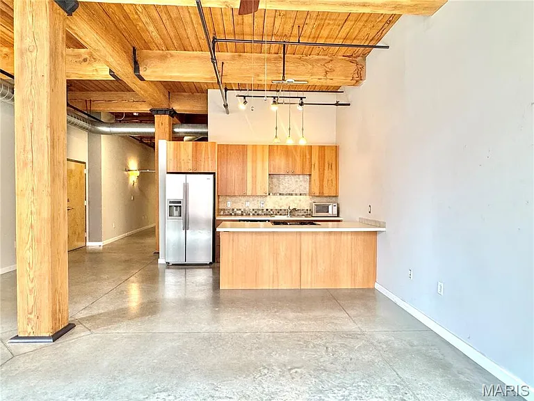 1015 Washington Ave #401 — Photo 15