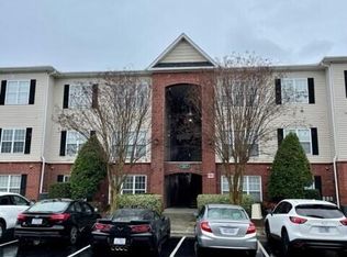2807 Bloomfield Ln UNIT 301, Wilmington, NC 28412