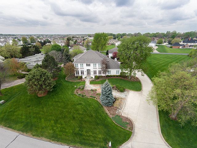 1st image of 9S330 Skylane Dr