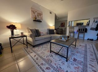 2201 W Preserve Way APT 208, Hollywood, FL 33025