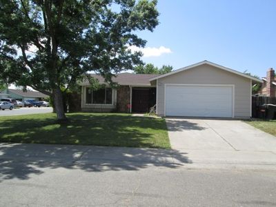 8564 Bellamy Way, Sacramento, CA, 95828