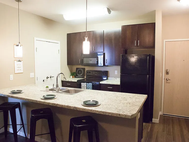 Northtown Crossing — Photo 36
