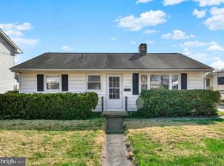 2004 Gainsboro Rd, Rockville, MD 20851