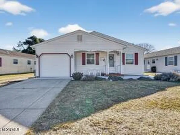 3 Wojtyla Court, Toms River, NJ 08757