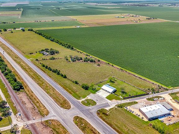 2nd image of 7794 Us Highway 87 S