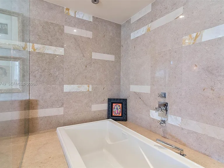 3737 Collins Ave #S-203 — Photo 19