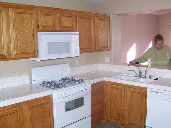 3rd image of 5905 Red Saturn Dr