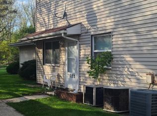 7022 Fillmore Dr, Merrillville, IN 46410