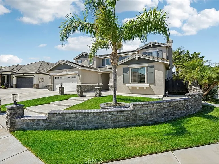 7961 Spaniel Ct — Photo 2